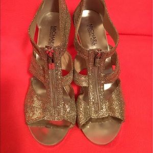 Michael Kor’s Silver Sparkle Stiletto’s Size 9.5M